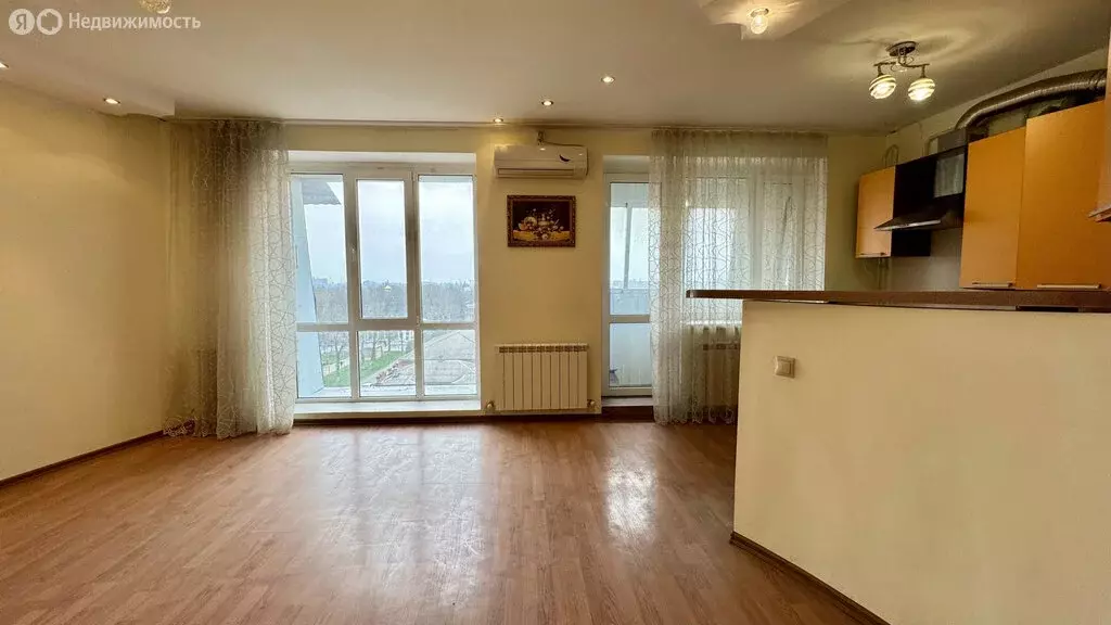 2-комнатная квартира: Ейск, улица Коммунаров, 26 (85 м) - Фото 1