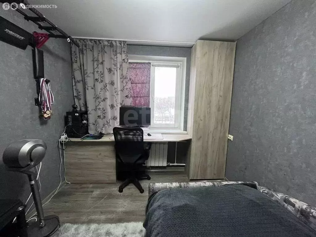 3-комнатная квартира: Омск, улица 12 Декабря, 107 (64.1 м) - Фото 1