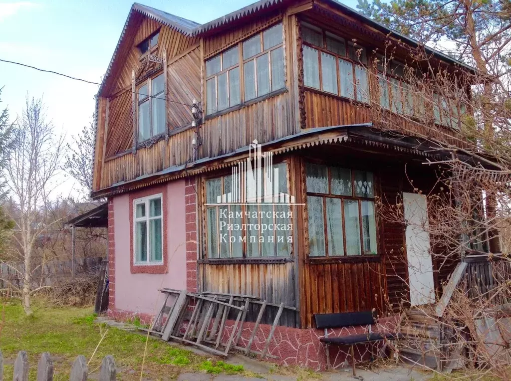Дом в Камчатский край, Елизовский район, Костер УВД Камчатского края ... - Фото 1
