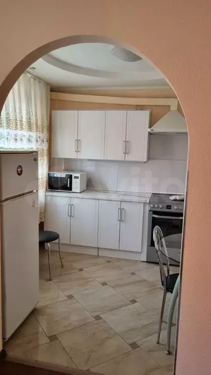 2-к. квартира, 60 м, 8/14 эт. - Фото 0