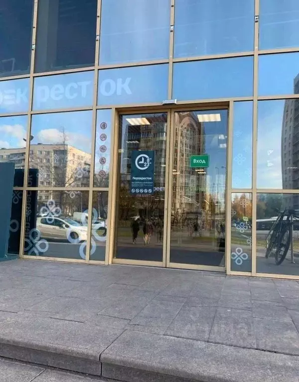 Помещение свободного назначения в Санкт-Петербург просп. Художников, ... - Фото 2
