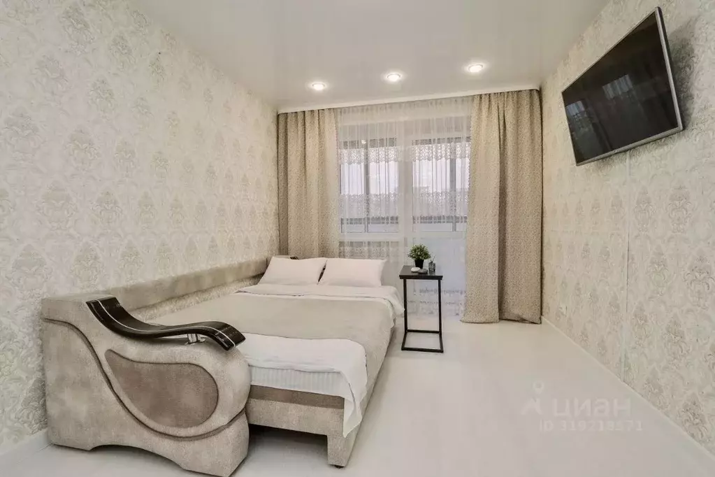 1-к кв. Удмуртия, Ижевск Удмуртская ул., 264А (32.0 м) - Фото 0