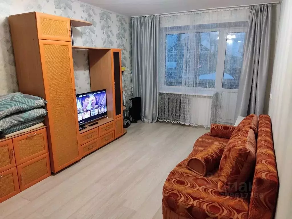 2-к кв. Вологодская область, Великий Устюг Советский просп., 16А (50.0 ... - Фото 1