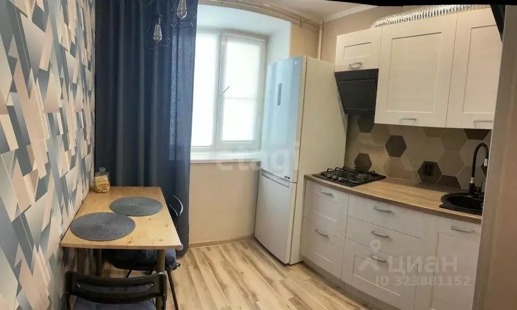 1-к кв. Коми, Сыктывкар ул. Морозова, 23 (30.1 м) - Фото 1