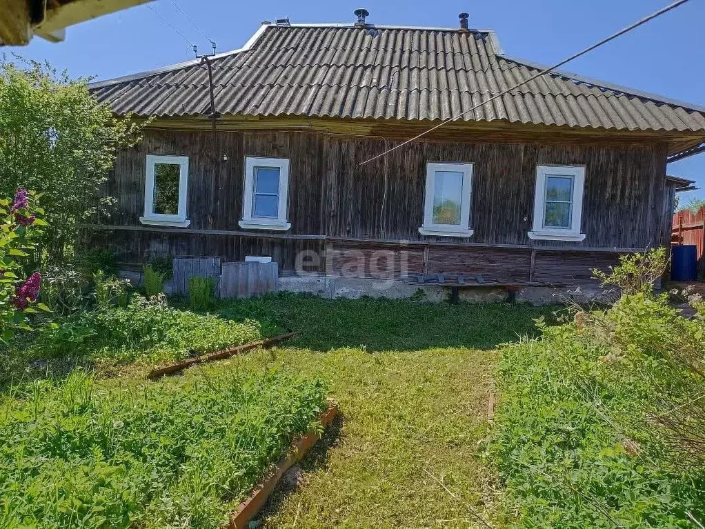 Дом в Новгородская область, Окуловский район, Угловское городское ... - Фото 1