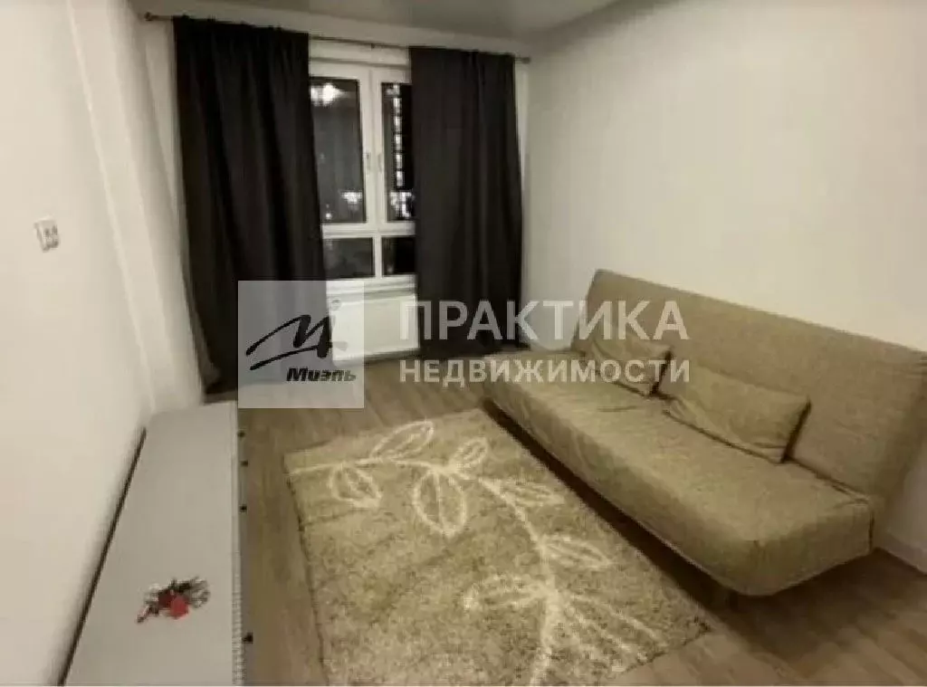 Продается 2-комнатная квартира - Фото 1