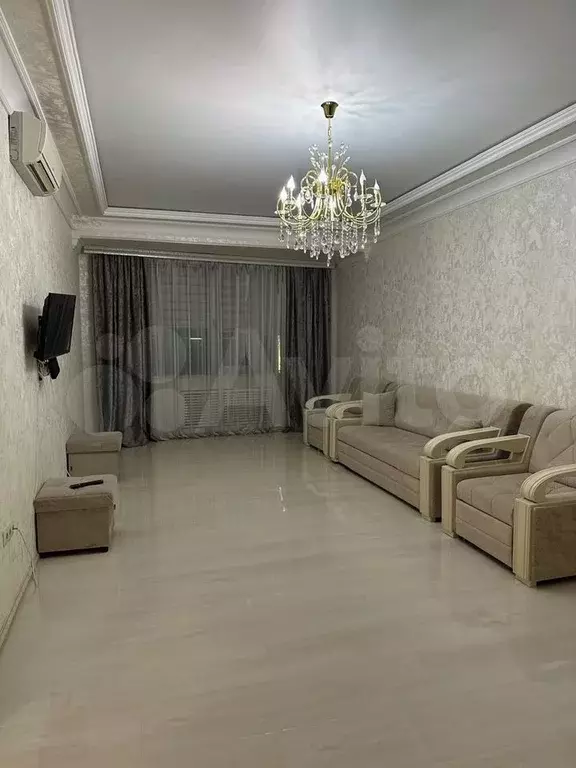 2-к. квартира, 70 м, 22/45 эт. - Фото 1