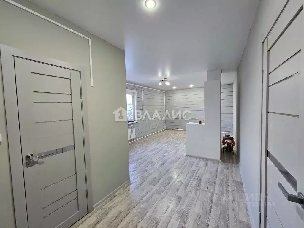 Дом в Бурятия, Иволгинский район, Сотниковское с/пос, с. Сотниково, ... - Фото 1