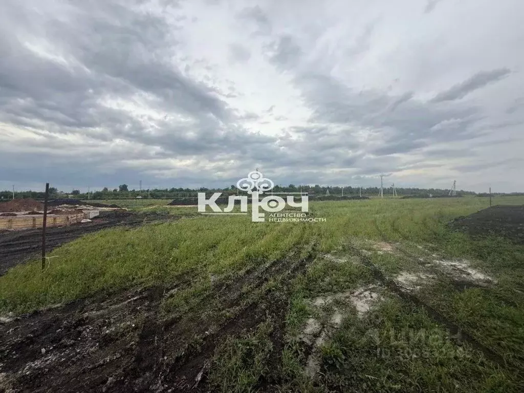 Участок в Башкортостан, Стерлитамакский район, д. Казадаевка ул. ... - Фото 2