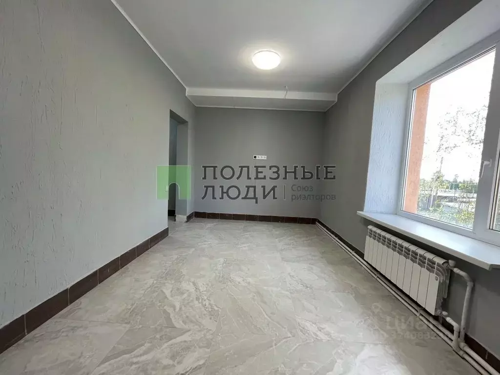 Комната Самарская область, Сызрань Базарная пл., 10 (17.0 м) - Фото 2