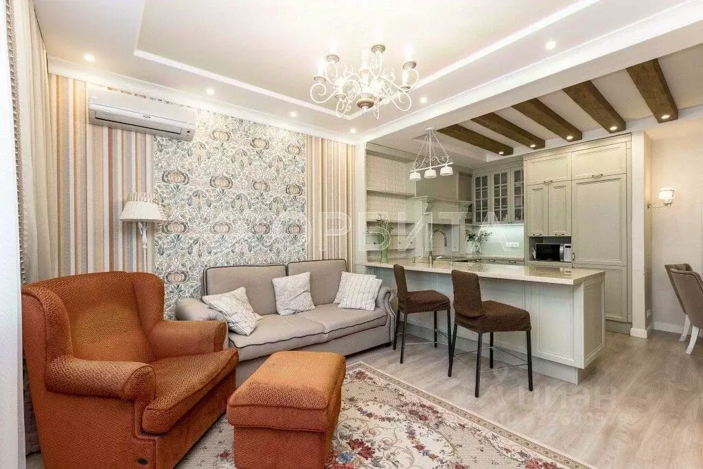 3-к кв. Тюменская область, Тюмень ул. Газовиков, 77 (88.0 м) - Фото 1