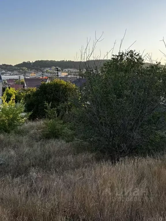 Участок в Крым, Симферопольский район, Трудовское с/пос, с. ... - Фото 1