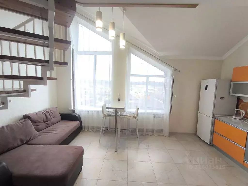 Студия Московская область, Химки городской округ, д. Брехово ул. ... - Фото 1