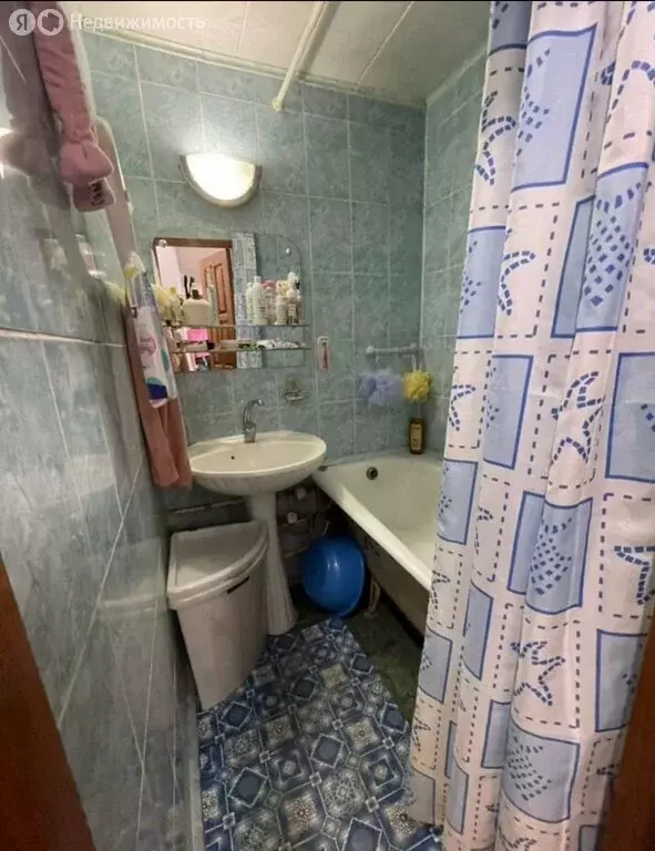 3-комнатная квартира: Александров, улица Терешковой, 4/4 (61 м) - Фото 0