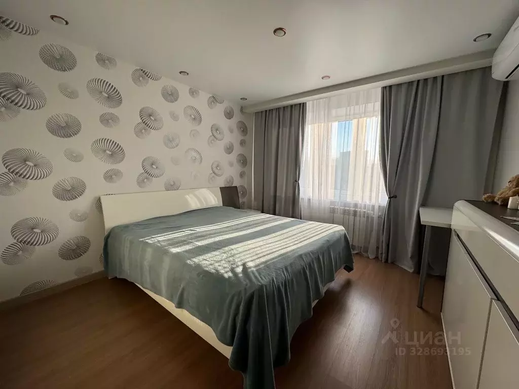 3-к кв. Самарская область, Самара Осетинская ул., 11А (78.7 м) - Фото 1