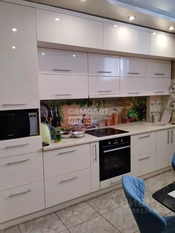 Дом в Алтайский край, Бийский район, с. Верх-Катунское Колхозная ул., ... - Фото 1