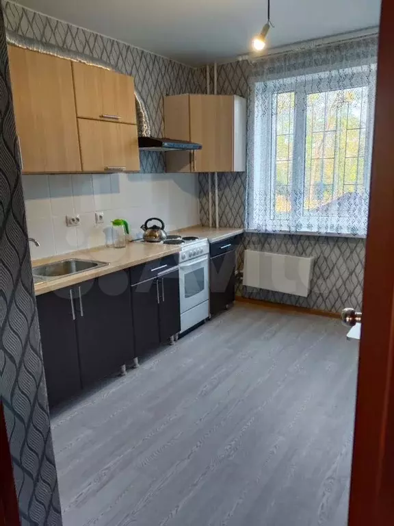 2-к. квартира, 54 м, 1/10 эт. - Фото 0