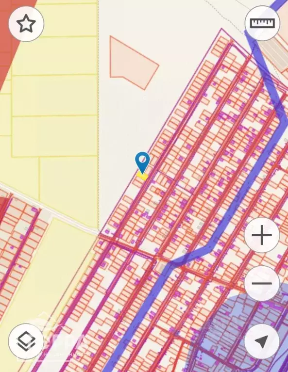 Участок в Крым, Красногвардейский район, Октябрьское пгт ул. ... - Фото 1