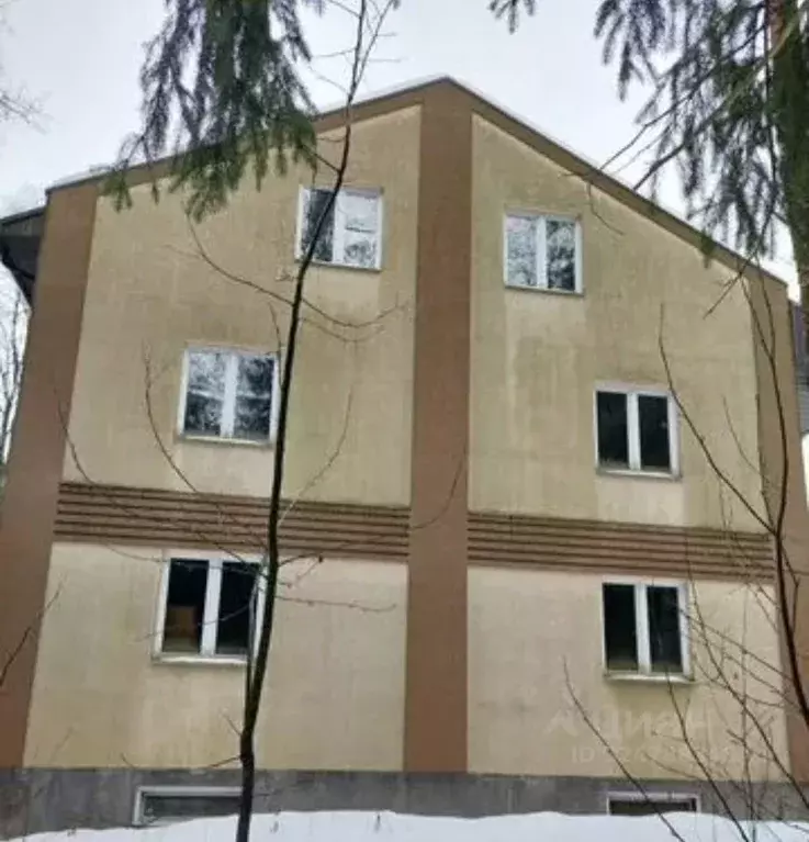 Таунхаус в Московская область, Пушкинский городской округ, д. ... - Фото 1