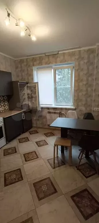 3-к. квартира, 80 м, 1/19 эт. - Фото 0