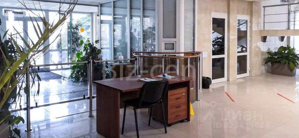 Офис в Москва ул. Обручева, 36К1 (250 м) - Фото 1