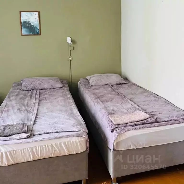 Комната Бурятия, Баргузинский район, с. Максимиха Школьная ул., 5А - Фото 0