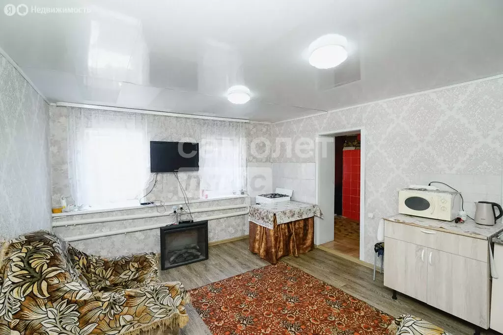 Дом в Омск, улица Декабристов, 14В (68 м) - Фото 0