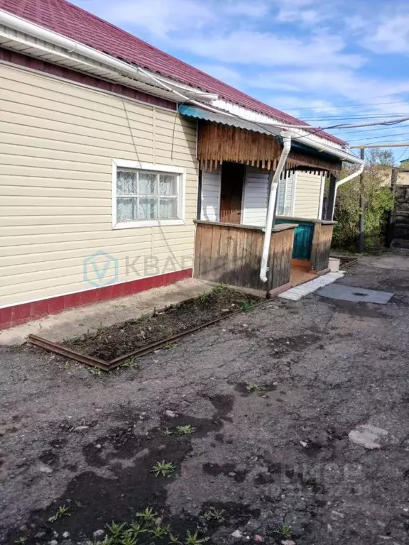 3-к кв. Омская область, Кормиловка рп ул. Карла Маркса, 127 (100.0 м) - Фото 1