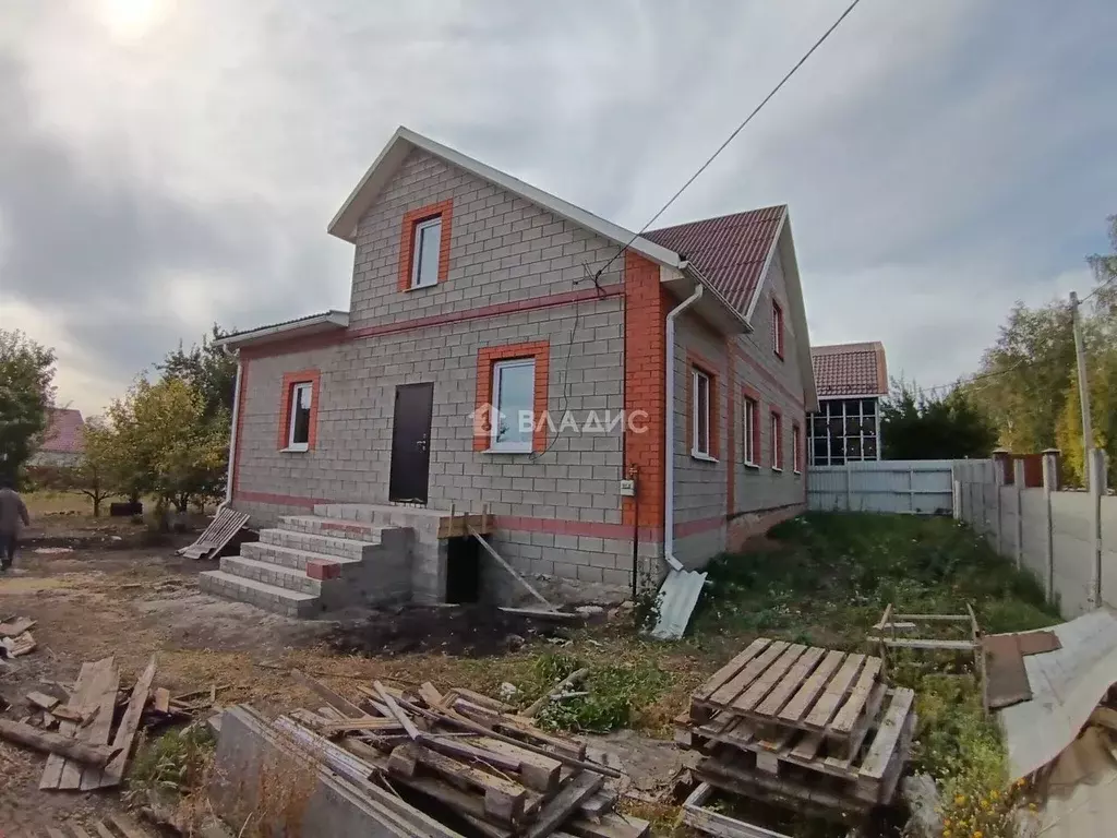 Дом в Белгородская область, Белгород ул. Имени Героя Советского Союза ... - Фото 2