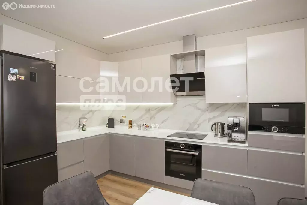 3-комнатная квартира: Кемерово, Притомский проспект, 31к1 (71.1 м) - Фото 0