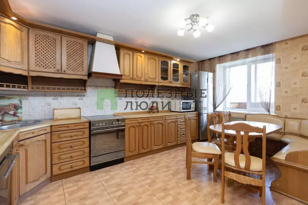 3-к кв. Амурская область, Благовещенск Амурская ул., 71 (106.1 м) - Фото 0