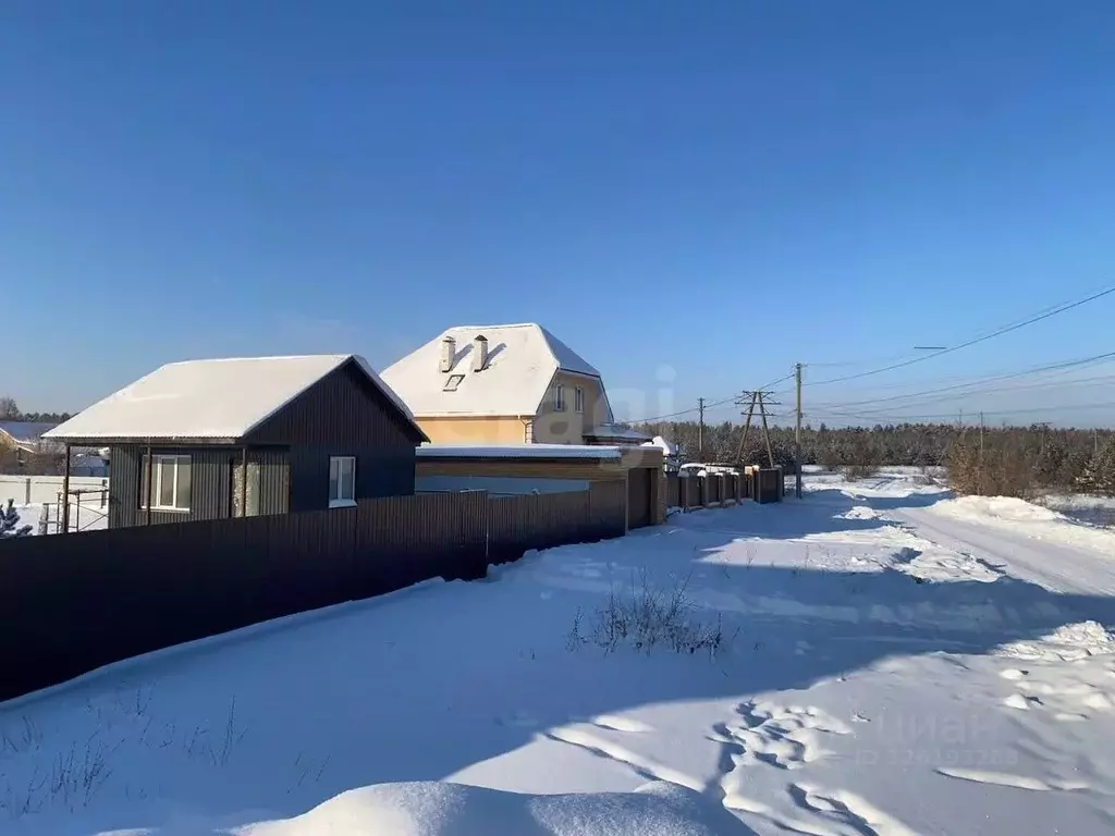 Дом в Челябинская область, Увельский муниципальный округ, с. Кичигино ... - Фото 1