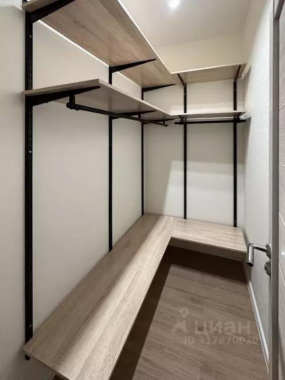 3-к кв. Москва ул. Юлиана Семенова, 8к2 (78.0 м) - Фото 1