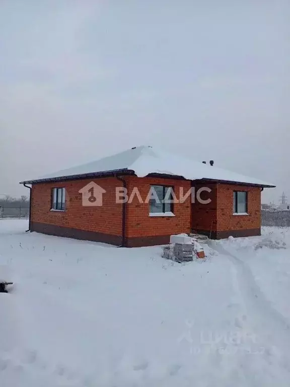 Дом в Белгородская область, Белгородский район, с. Стрелецкое ул. ... - Фото 2