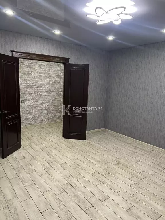 2-к кв. Челябинская область, Челябинск ул. Агалакова, 66 (57.0 м) - Фото 1