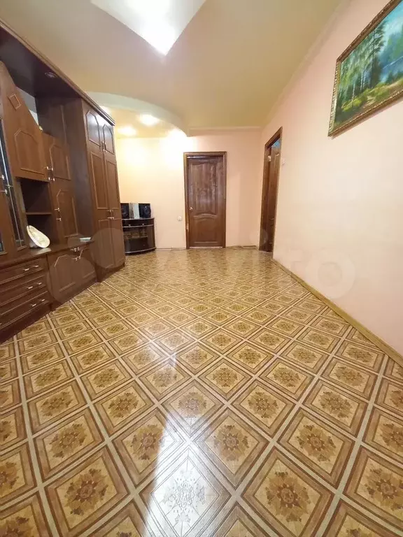 3-к. квартира, 60 м, 6/9 эт. - Фото 0