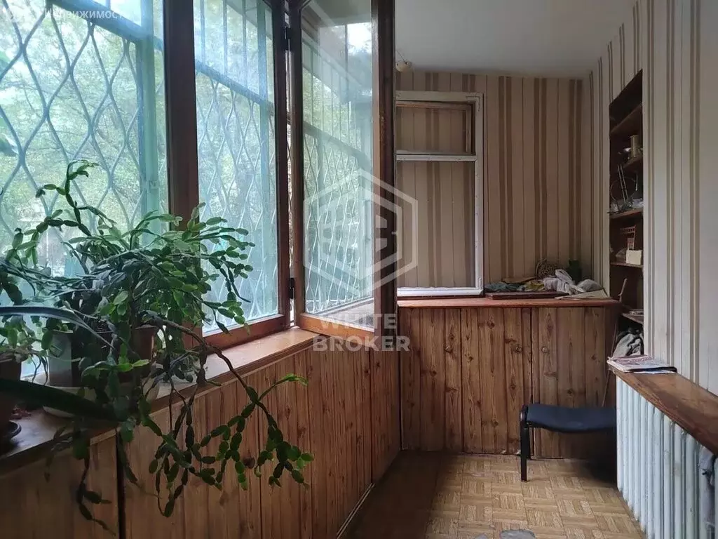 2-комнатная квартира: Массандра, улица Винодела Егорова, 11 (52.1 м) - Фото 2