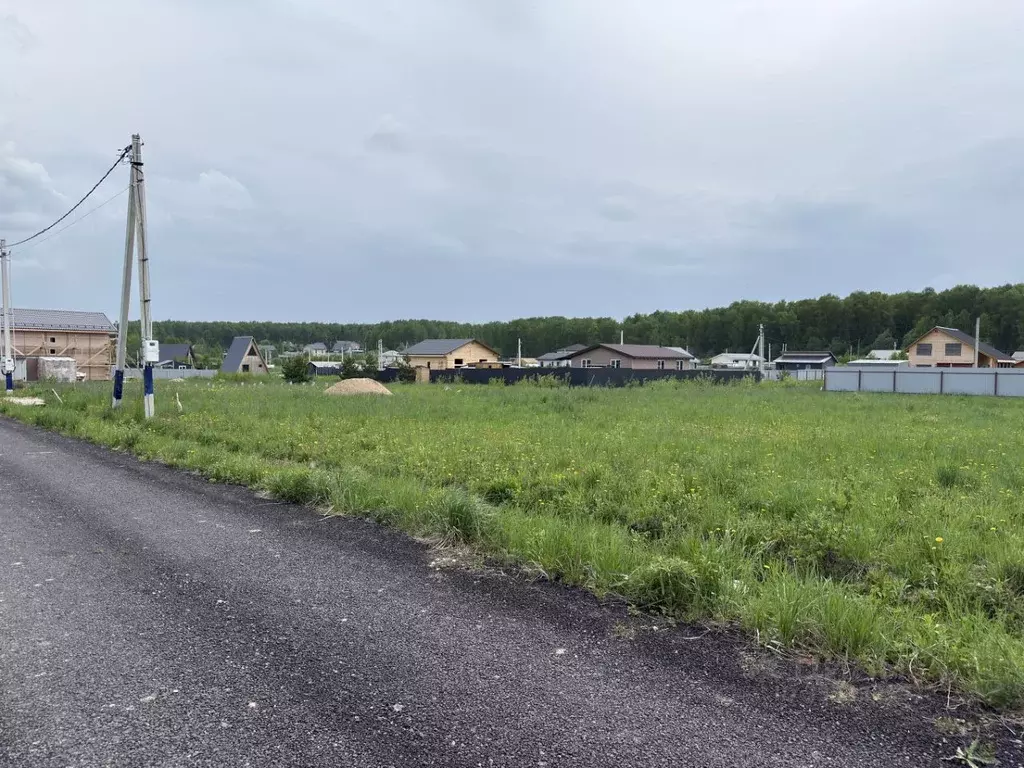 Участок в Московская область, Домодедово городской округ, д. ... - Фото 1