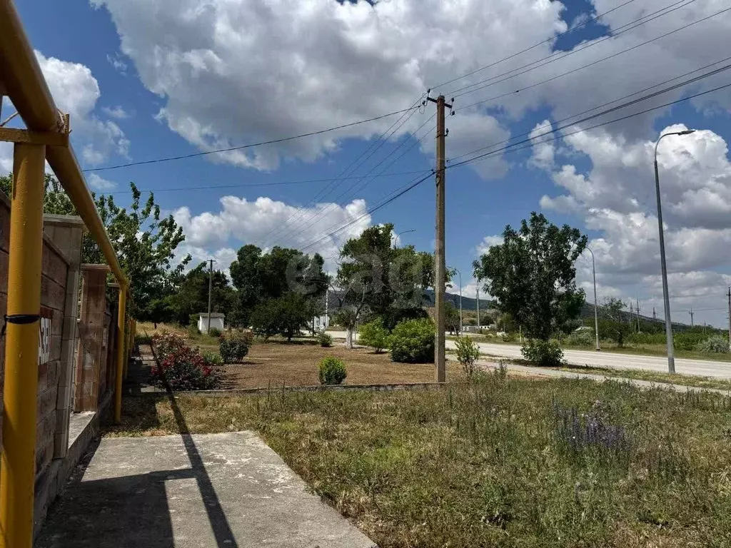 Участок в Крым, Кировский район, Старый Крым городское поселение ул. ... - Фото 1