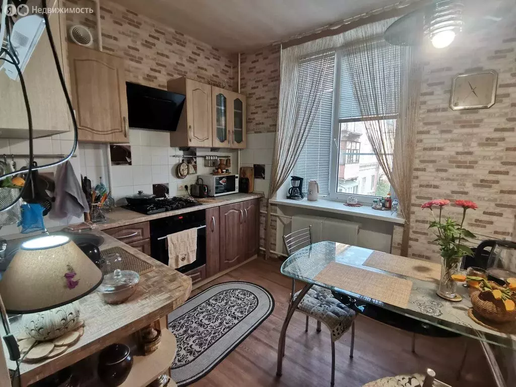 3-комнатная квартира: Волгоград, улица Кузнецова, 24 (75.2 м) - Фото 2