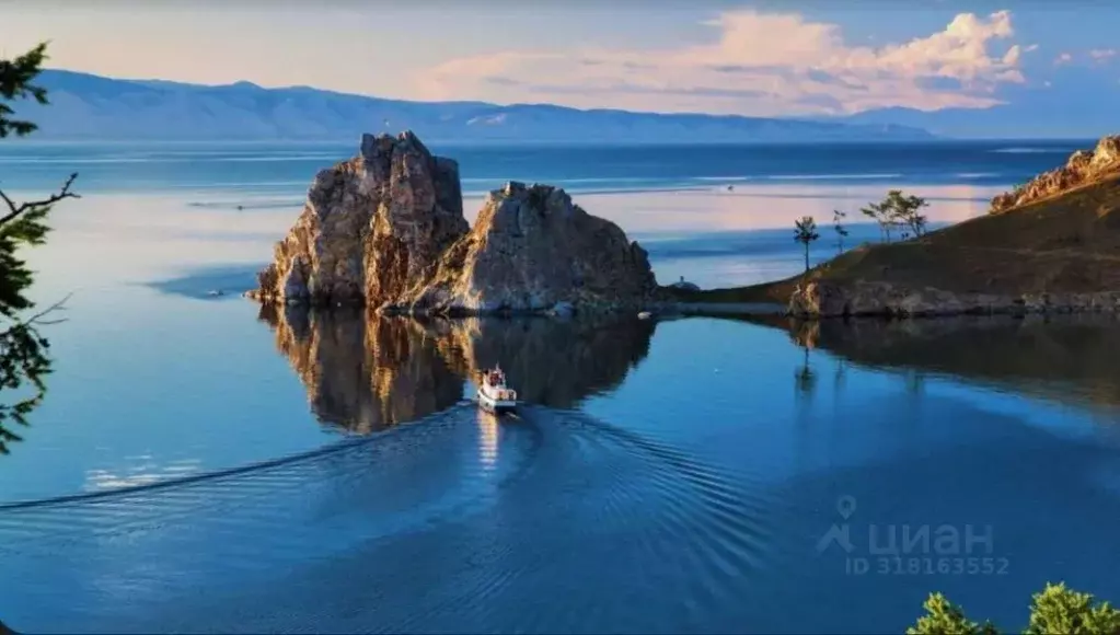 Участок в Иркутская область, Ольхонский район, пос. Хужир ул. ... - Фото 0