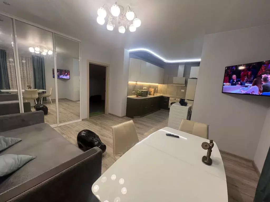 Продаётся 2-к квартира, 63.8 м - Фото 0