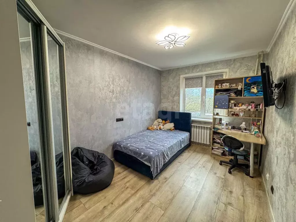 2-к кв. Приморский край, Владивосток Харьковская ул., 10 (56.7 м) - Фото 1