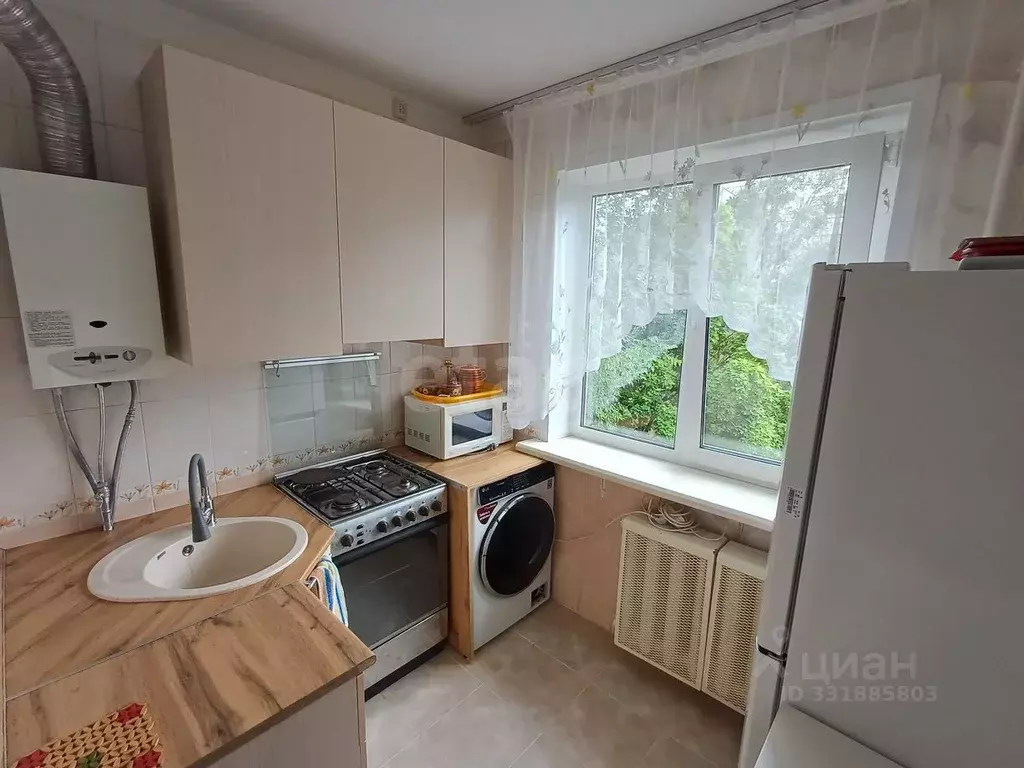 2-к кв. Самарская область, Самара Революционная ул., 142 (44.3 м) - Фото 1
