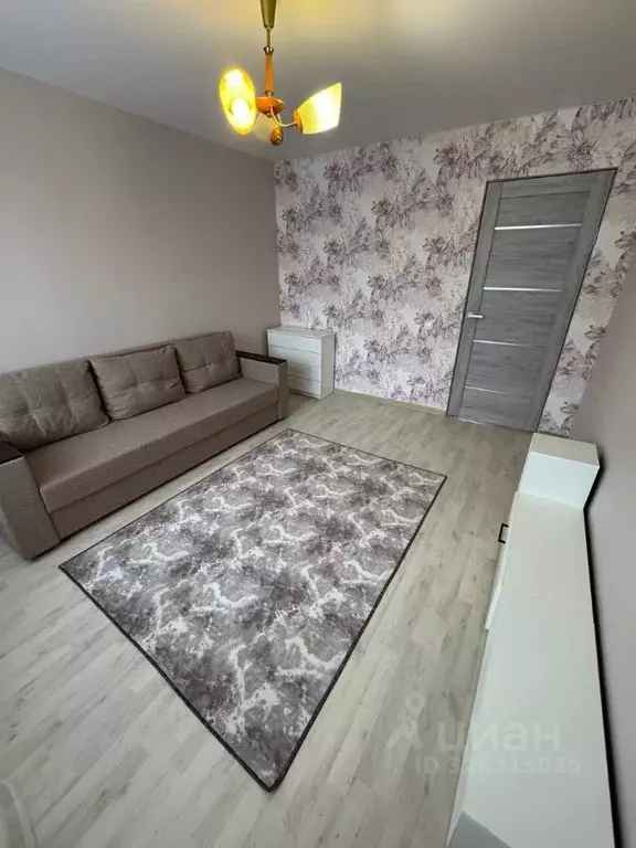 2-к кв. Свердловская область, Екатеринбург ул. Ясная, 32к4 (44.0 м) - Фото 2