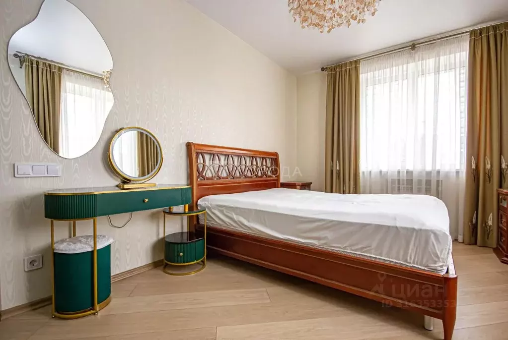 3-к кв. Новосибирская область, Новосибирск Дачная ул., 21/5 (91.8 м) - Фото 1