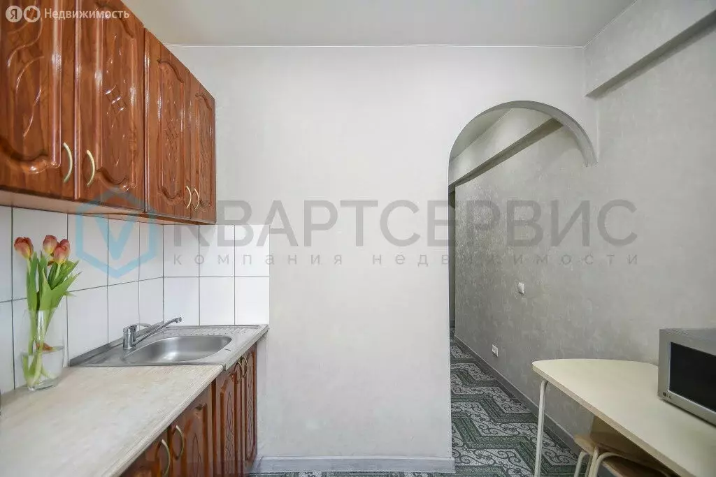 2-комнатная квартира: Омск, 2-й микрорайон, Лесной проезд, 8 (44.9 м) - Фото 2