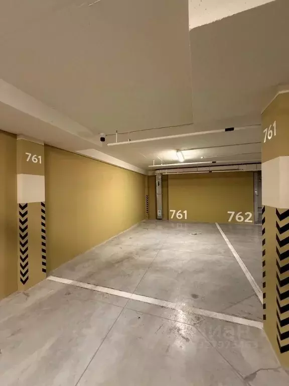 Гараж в Свердловская область, Екатеринбург наб. Олимпийская, 13 (26 м) - Фото 1