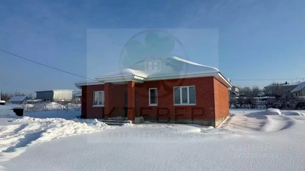 Дом в Башкортостан, Кушнаренковский сельсовет, с. Кушнаренково ул. ... - Фото 2