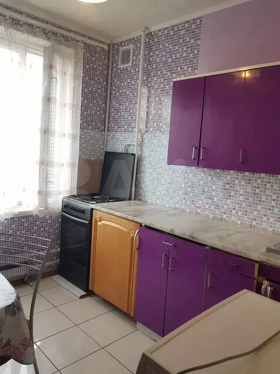 1-к. квартира, 32 м, 8/9 эт. - Фото 0